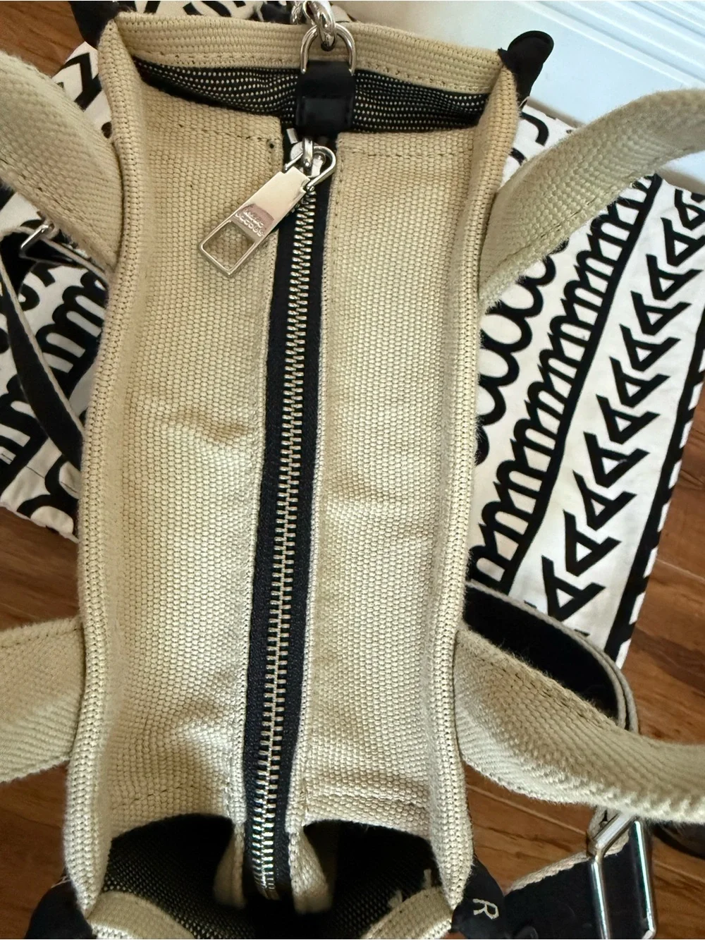 Authentic Marc Jacobs Small Canvas Tote in Cream with Black Trim